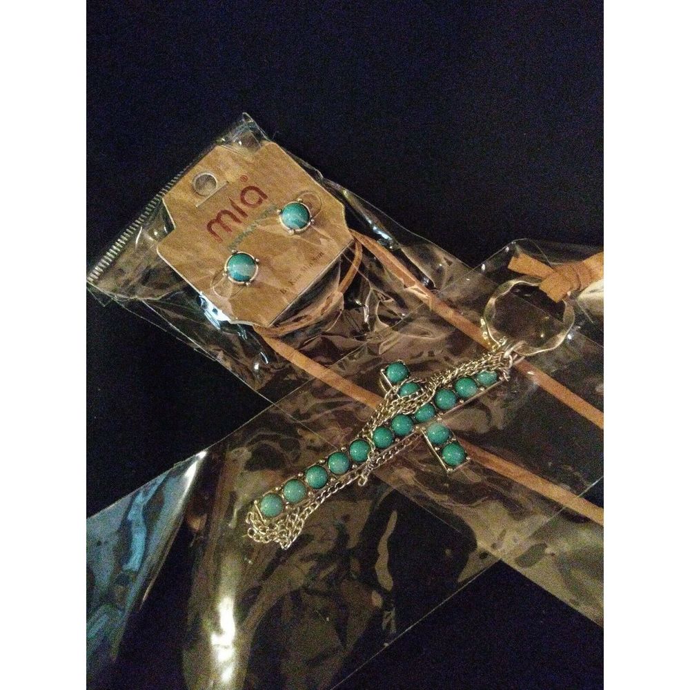 Mia Inspirations Turquoise Cross Boho Jewelry Set